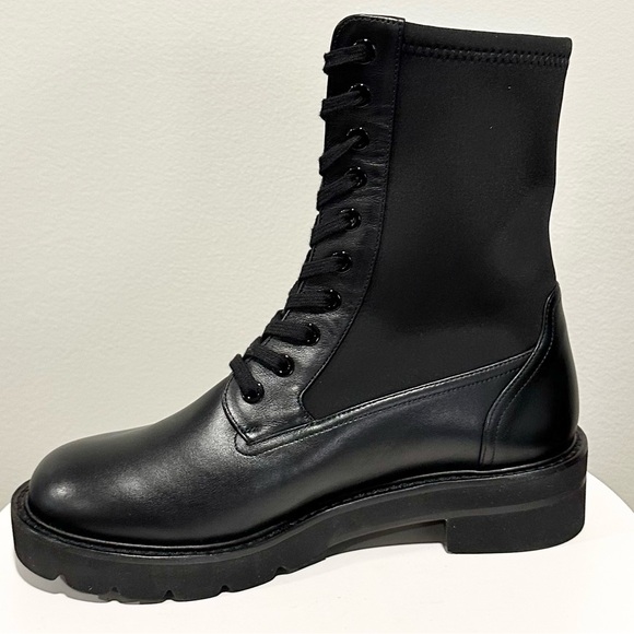 🌹STUART WEITZMAN🌹 Ande Lift Bootie Black Size: 5 - Picture 5 of 13